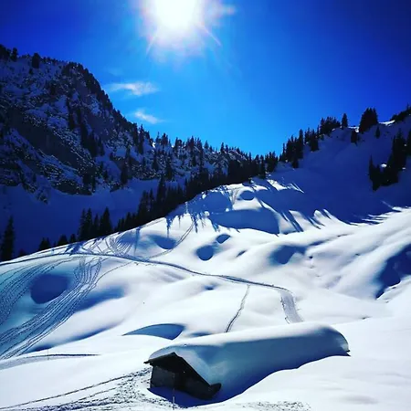 Alpehytte Concierge, Thun/alps Scenic Views By Swisshut