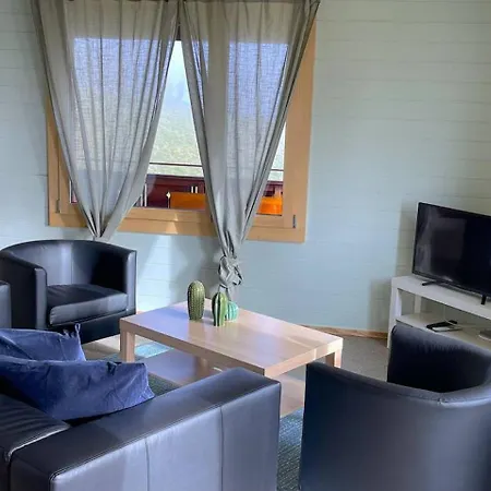 Lake Thun Alps Scenic Views And Concierge By Swisshut Chalet *